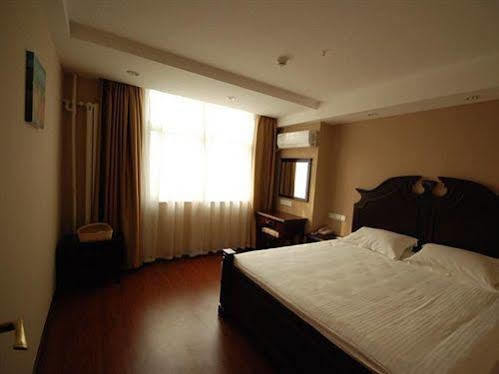 Greentree Inn Henan Luoyang Wangcheng Square Business Hotel ภายนอก รูปภาพ